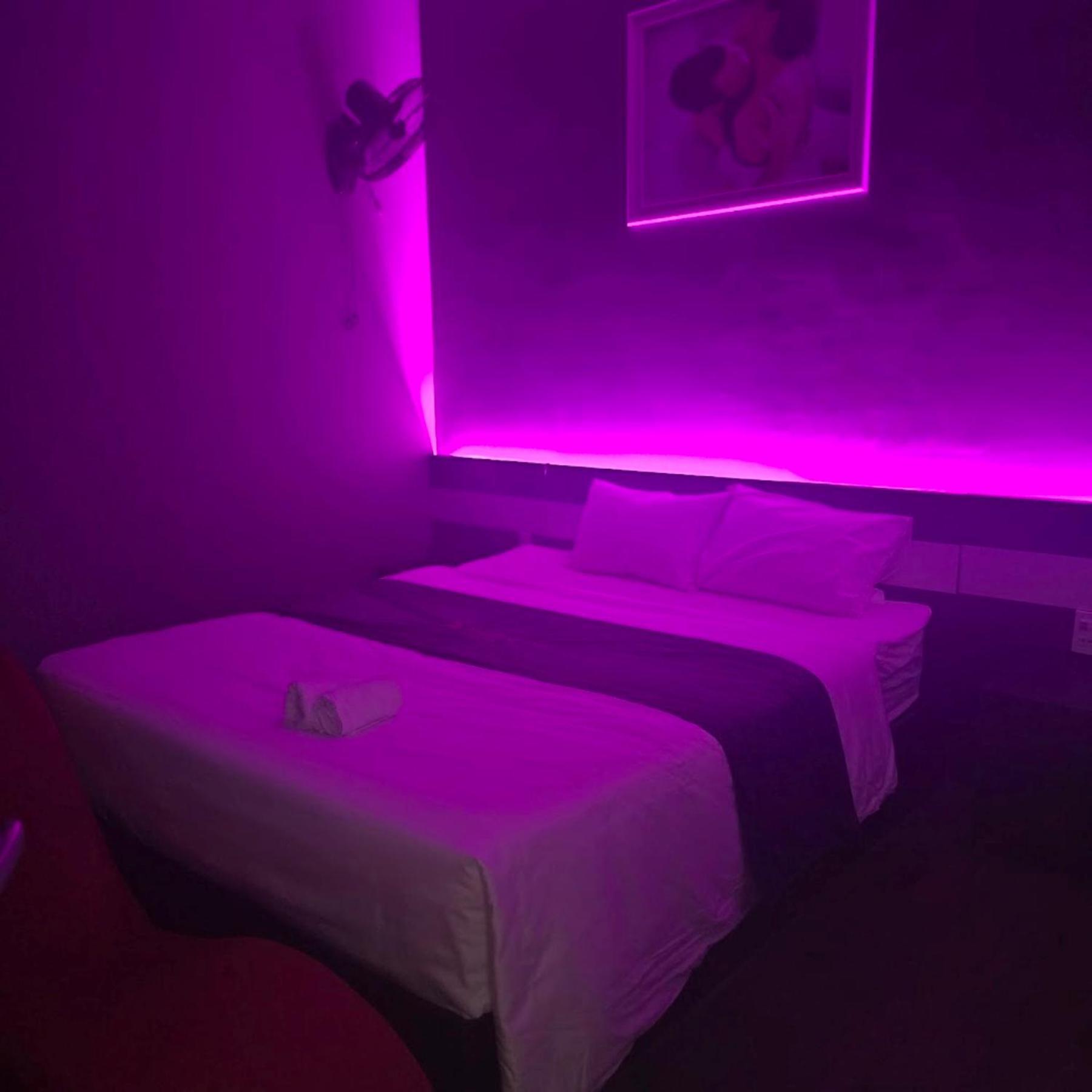 Phuong Anh Hotel Di An Экстерьер фото